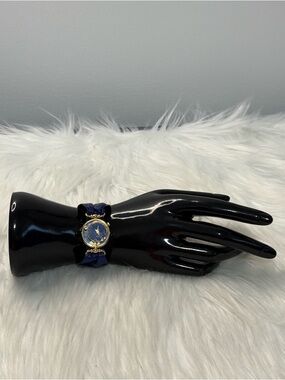 Vintage Blue leather Watch with Gold-Tone Case Quartz with floating crystals